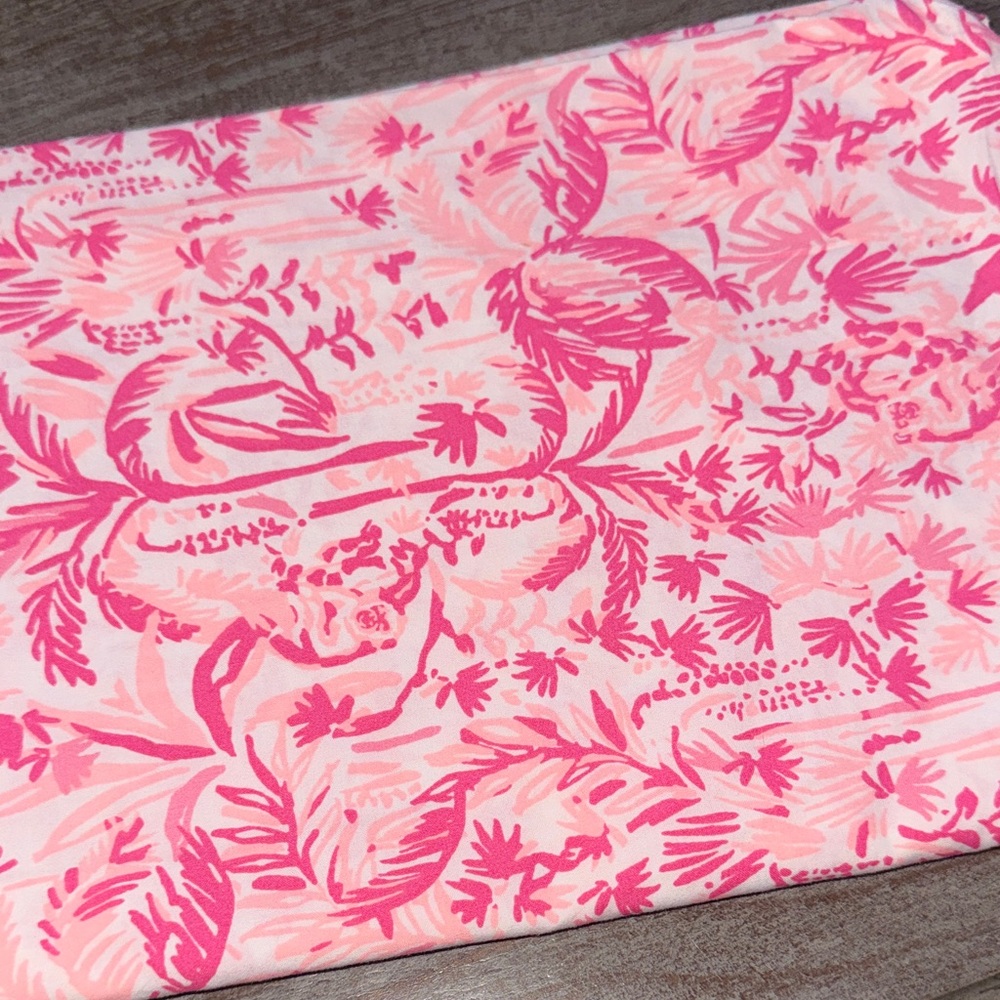 Lilly Pulitzer Pink tropical Patterned standard pillowcases